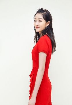 高清北京女演员关晓彤甜美少女感写真图片