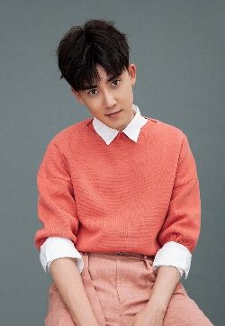 中国内地流行乐歌手影视男演员张睿帅气迷人写真图片