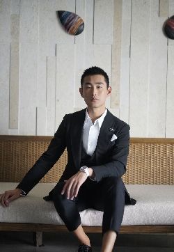 中国内地辽宁鞍山男演员王彦霖海南岛电影节帅气写真图片