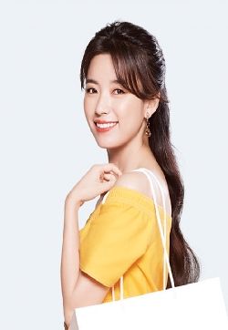 韩国女演员韩孝周明艳动人写真图片