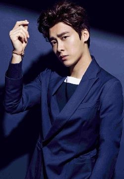 高清中国内地四川成都男演员国民男神李易峰帅气高清写真壁纸