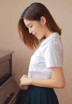 漂亮大陆95后长腿学生妹美女图片高清手机壁纸图片 漂亮大陆95后长腿学生妹美女图片高清手机壁纸图片