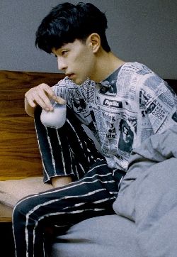 高清河北省石家庄男明显邓伦帅气高清手机壁纸图片