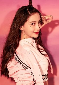 中国内地上海影视女演员Angelababy杨颖高清手机壁纸图片