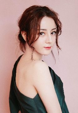 迪丽热巴
