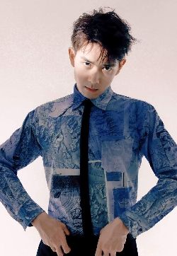中国内地湖北荆州男演员李现潮流时尚写真手机壁纸