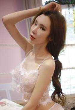 蕾丝女郎萌琪琪情趣SM足够奔放