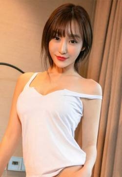性感尤物顾籼火辣身材叫人欲火焚身