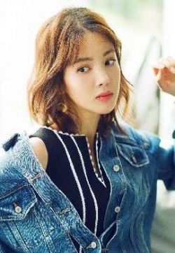 气质美女金晨时尚写真宽屏壁纸图片