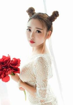 韩国mm美女美女李梓熙性感E罩杯巨乳写真集