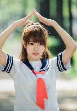 清纯学生妹清新制服诱惑写真壁纸下载_高清桌面壁纸