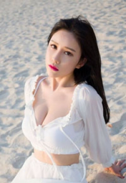 海边美女