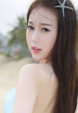 海边比基尼美女写真宽屏壁纸_高清桌面壁纸