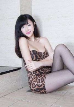 黑丝袜高跟鞋美女长筒袜桌面壁纸