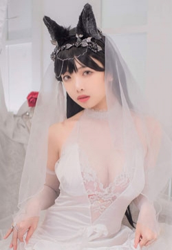 透明女内衣雯妹不讲道理爱宕花嫁写真集