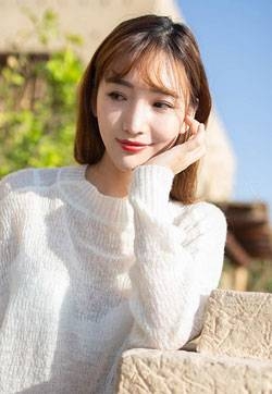 AISS爱丝模特唯神陆萱萱黑丝网袜尽态极妍高清美女牛仔裤壁纸图片