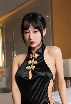 好身材美女模特何嘉颖性感黑丝吊袜美腿系列高清妹妹写真集