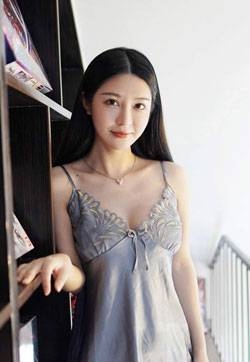 美女7160模特大尺码luna张静燕苗条的身材与娇柔姿态高清mm写真集