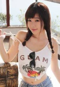 嫩模刘飞儿Faye写真图片
