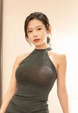 女神美女爱蜜社性感女神李凯诗luvian黑丝美腿美胸翘臀内衣诱惑美图制服图片