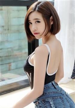 清纯吊带短发翘臀美女下身体下面手机壁纸_高清手机壁纸图片大全