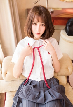 最新模特美少女cheryl超马苏白衣写真女神级学生妹Cheryl青树私房写真照全套高清写真图集