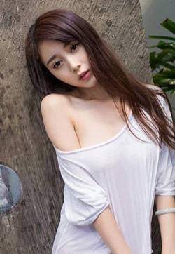 性感女神cf美女赵小米浴室湿身透视福利壁纸写真图片