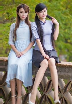 古典旗袍美女姐妹花王曼妮amp谭小雅-街拍小清新合集