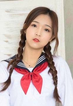 优美图库嫩模Evelyn艾莉旅拍18禁止黄的图片