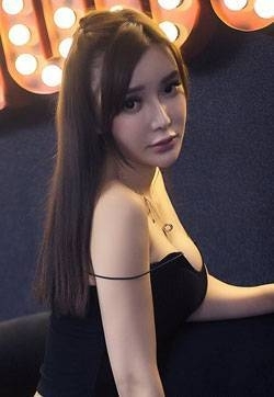 漂亮mm美女131娇俏美妇韩子萱黑丝美胸秀色可餐壁纸图片