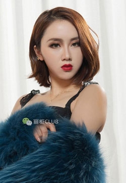 长腿玉足模特Mode腿模然然魅惑黑丝写真集