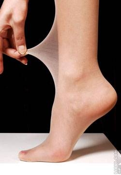 日韩美女模特MM1313Model文欣温柔甜美的丝袜诱惑地带美腿玉足写真图片