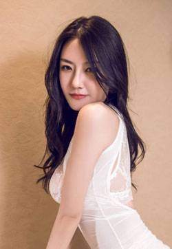 亚洲美女模特mm1314丹丹我是校花高清妹子写真集