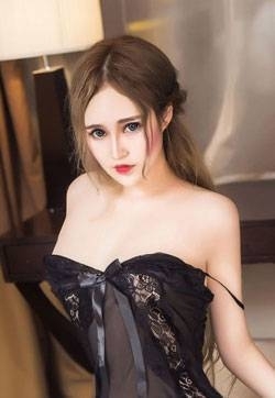 美女平面模特神琦泽步芭比娃娃写真集