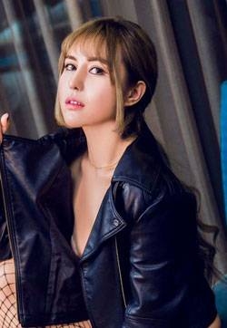 内地美女模特温蒂惹火球妹嘻哈篮球妹写真集