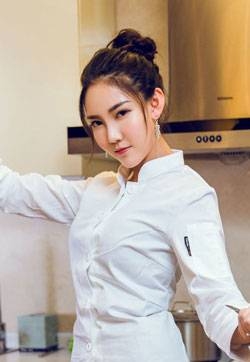 上海美女模特冯雪娇女神厨娘写真集