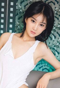 秀人网90后嫩模乔菲性感翘臀坐姿豪放挑逗高清mm写真图片