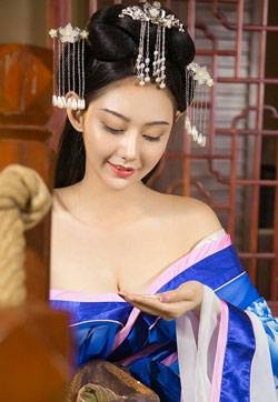 美女平面模特小琪梦心玥艺轩田小燕四面香-端午高清妹子写真集