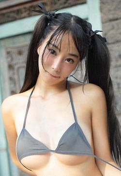 网络美女模特可爱妖艳美少女蓝夏童颜巨乳泳池旁激情三点式诱惑高清mm壁纸图片