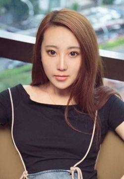 最新1000美女模特唐溪若充满灵气的少女高清mm写真集