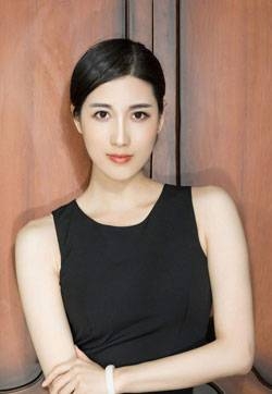 最新精品美女模特王睿愿闻女人香高清mm写真集