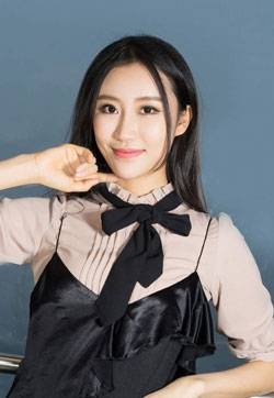 极品美人白嫩116梦珊公子的贴身校花高清妹子写真集