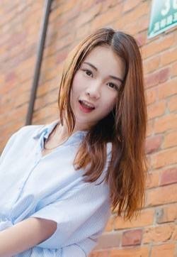 亚洲美女网沈欣雨夏日の西瓜高清写真集