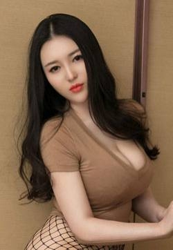 日韩147爱美女透明内衣网格内内恩一端庄动人的天使高清妹子写真集