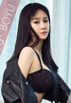 西方美女美女模特王柏妤学生制服翘臀美腿后入高清妹子写真图片