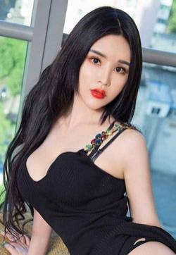 亚洲美女安可可黑裙美人的心机高清写真集