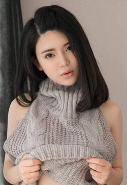 极品不良尤物陈曦Lily开背毛衣高清妹子写真集
