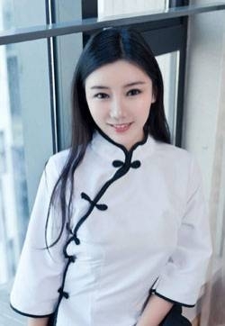 亚洲中年美女媛美人甜美佳人丰乳肥臀真空演绎民国风高清妹子写真集