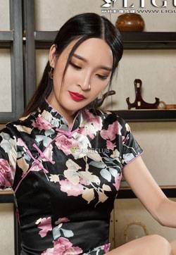 漂亮美女丽柜腿模足模雪糕优雅旗袍肉丝茶艺写真集