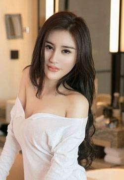 亚洲mm美女模特私拍黄寒娜诱惑到让人难以呼吸高清妹子写真集